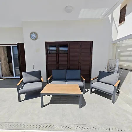 ヴィラ Sunresidence *