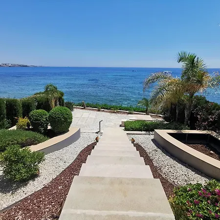 Villa Sunresidence *