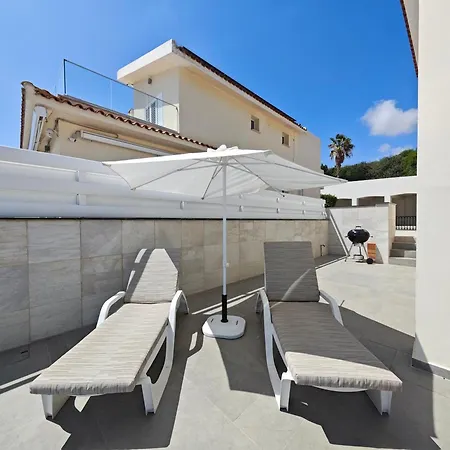 Sunresidence Villa *