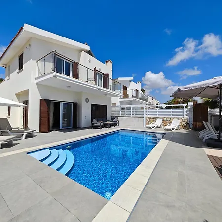 Villa Sunresidence *