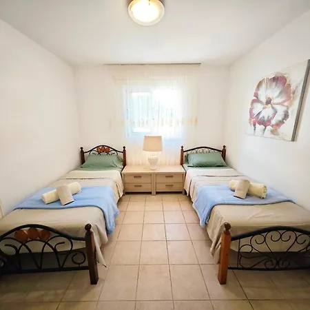 Sunresidence Villa Coral Bay