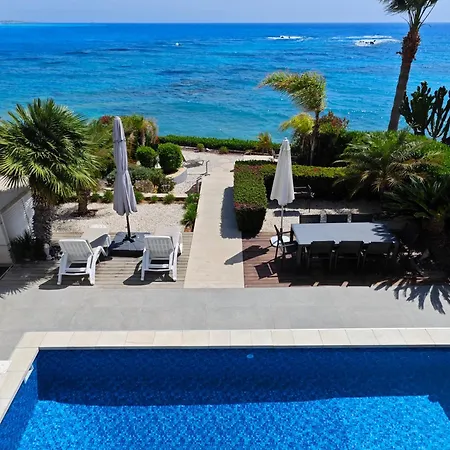 Sunresidence Villa Coral Bay